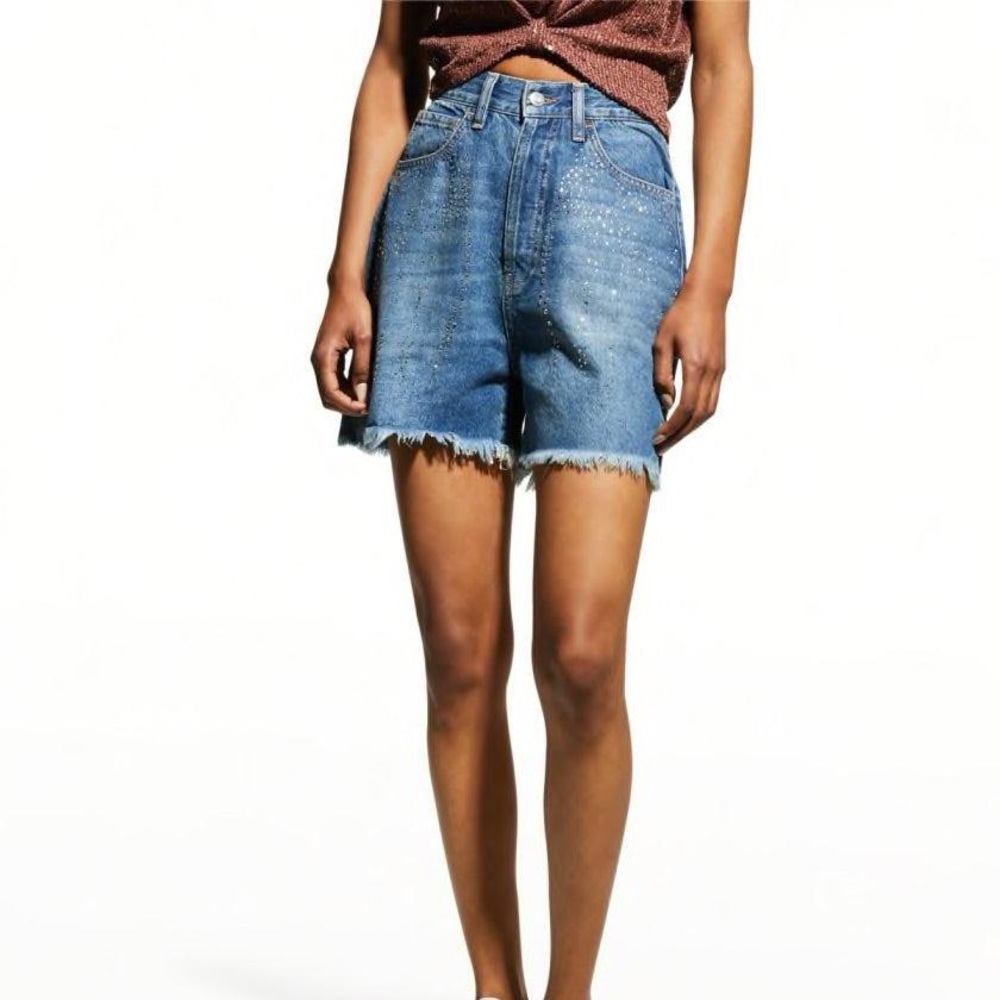IN THE MOOD FOR LOVE

RACHEL WHO SHORTS